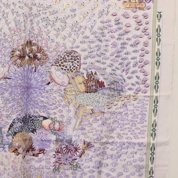 HERMES Carre 90 Scarf ""RENCONTRE OCEANE"" Silk Gray Auth 141551 - Picture 7 of 15